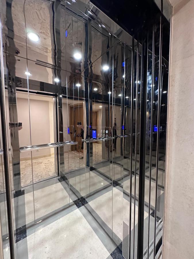 Hotel Embassy Тбілісі Екстер'єр фото